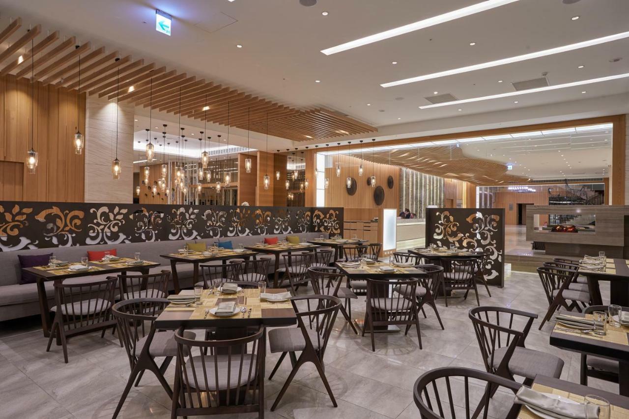 Grand Bay Resort Hotel Hengchun Old Town Exterior foto The restaurant